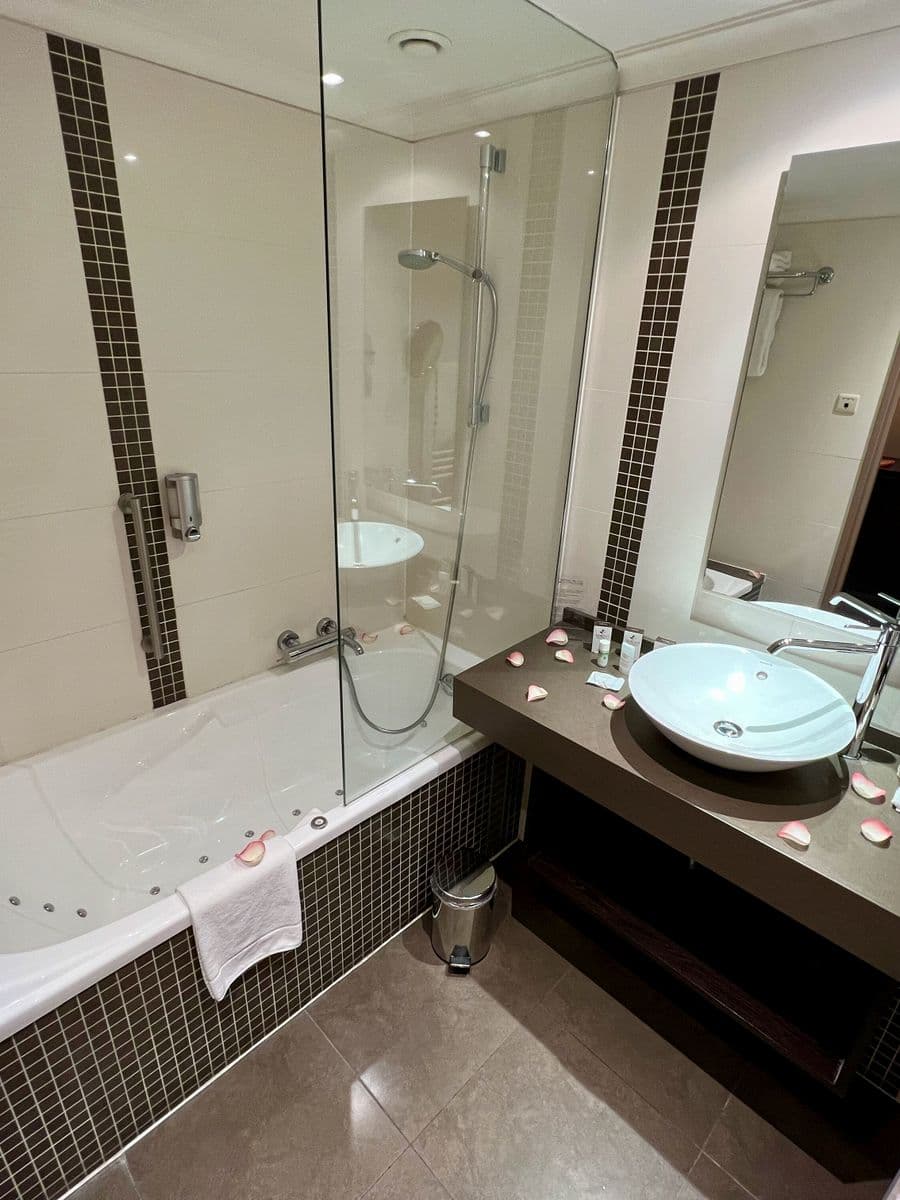 Coconut Shampoo/Soap Holder